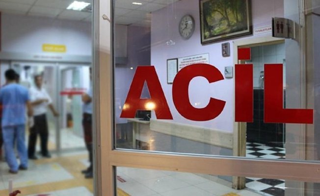 Otomobil Şarampole Devrildi! 5 Kişi Yaralandı!