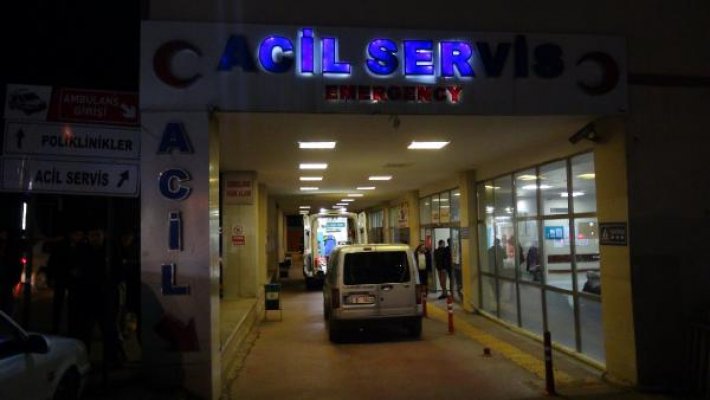 Emniyetin Önünde Üzerimde Bomba Var dedi...