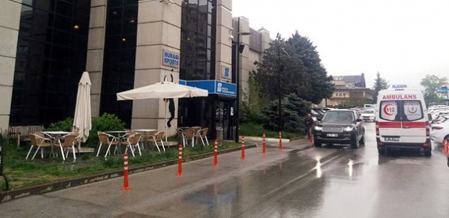 Ünlü İş Kadını Sauna'da Ölü Blundu Ünlü İş Kadını Sauna'da Ölü Blundu
