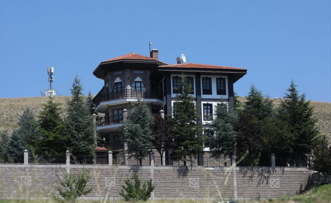 Bahçelinin Evi İlk kez Görüldü!