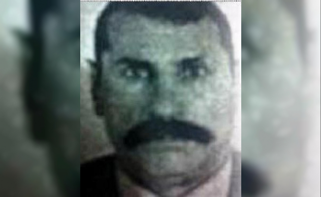 Eşini baltayla öldürdü Atla Kaçtı