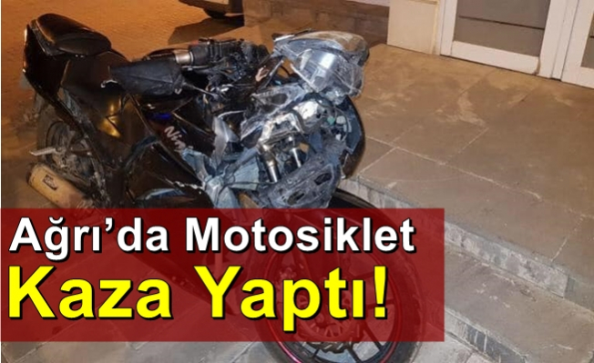 Ağrı’da Motosiklet İle Otomobil Çarpıştı