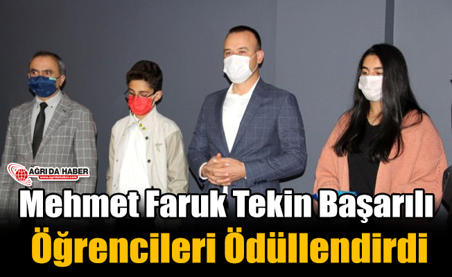 Mehmet Faruk Tekin Başarılı Öğrencileri Ödüllendirdi