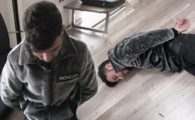 Ümitcan Uygun yaka paça gözaltına alındı