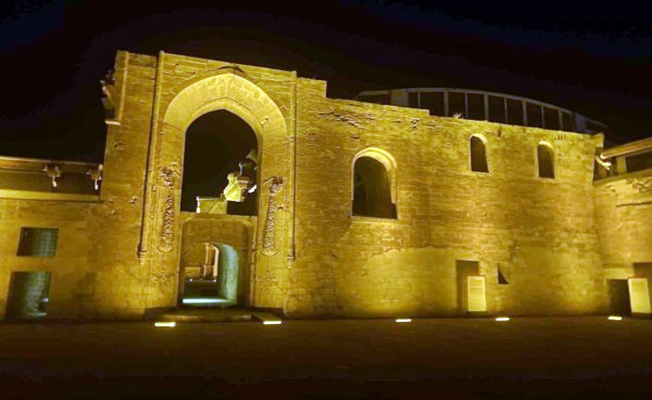 İshak Paşa Sarayı'nın muhteşem manzarası