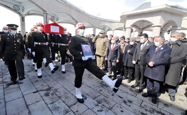Ağrılı Piyade Teğmen Sidar Aktepe toprağa verildi
