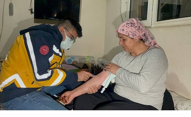 Hamur'da sağlık ekipleri hasta kadın için seferber oldu!