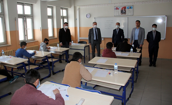 Ağrı'da 4, 8 ve 10 sınıf öğrencilerine yönelik ABİDE araştırması sınavı tamamlandı