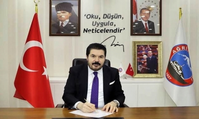 Savcı Sayan'dan Kemal Kılıçdaroğlu'na çay daveti