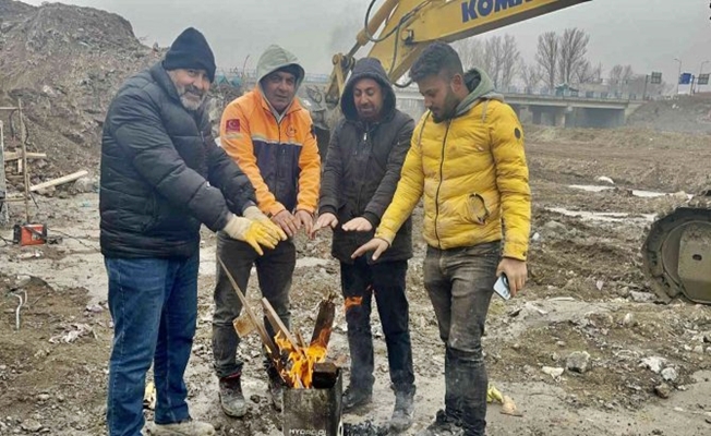 Ağrı'da dondurucu soğuk ve kar yağışı