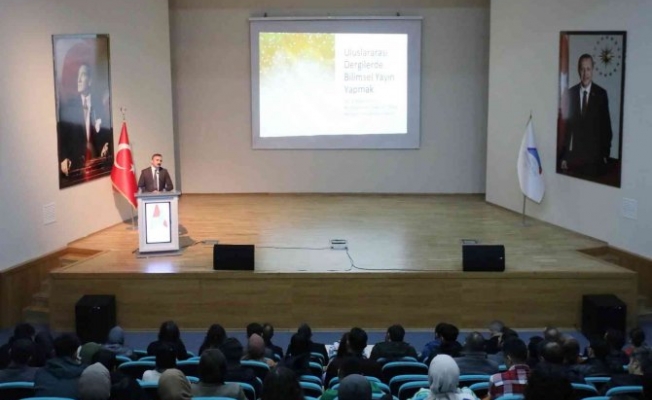 AİÇÜ'de “Uluslararası Dergilerde Bilimsel Yayın Yapma Eğitimi” semineri düzenlendi