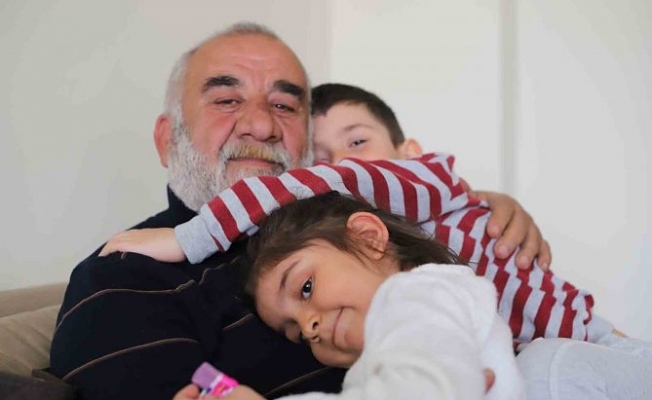 Enkazda ağzında tütünle çıkan Soner Tuğtekin, kurtarılma hikayesini anlattı