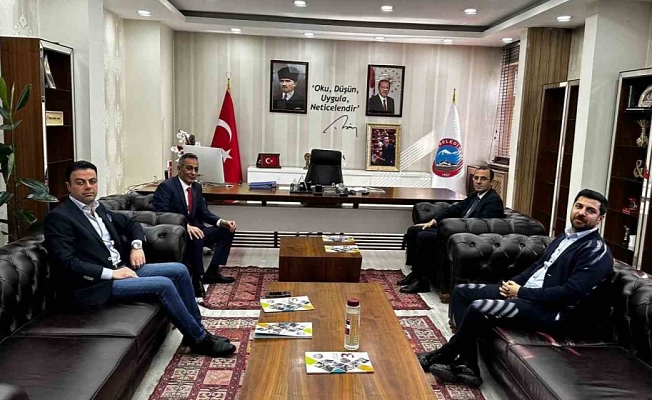 Vali Bülent Şimşek’ten, Metin Karadoğan’a ’hayırlı olsun’ ziyareti