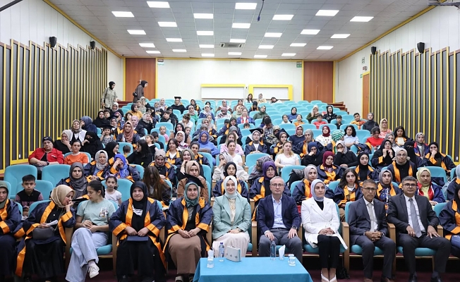 Ağrıda Anne Akademisi Mezuniyet Töreni Gerçekleştirildi