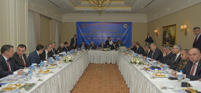 İçişleri Bakanı Öztürk Van'da