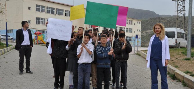 Çukurca'da obeziteye karşı farkındalık yürüyüşü