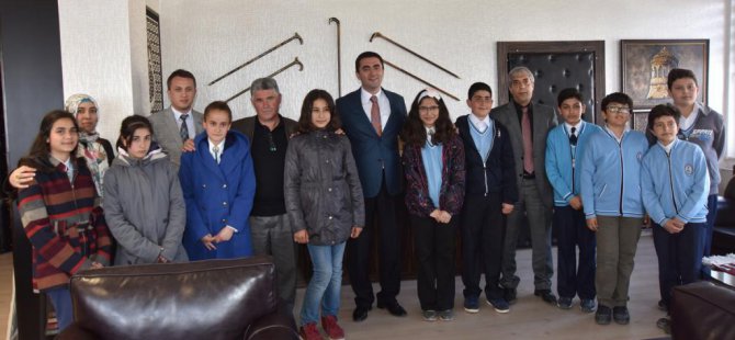 Öğrencilerden Kaymakam Tekbıyıkoğlu'na ziyaret