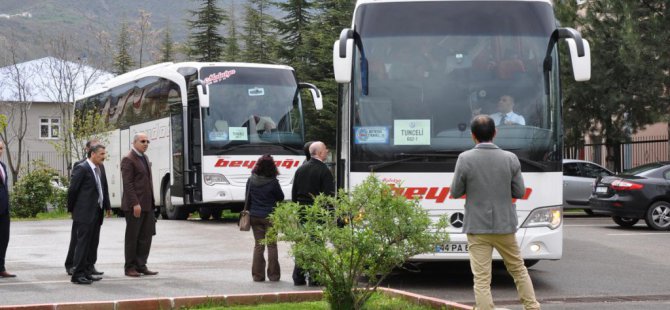 Tunceli'den 80 üniversite öğrencisi Çanakkale'ye gitti