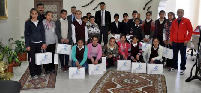 Öğrencilerden Kaymakam Erdem'e ziyaret