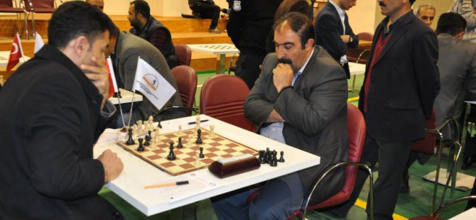 Muş'ta satranç turnuvası sona erdi