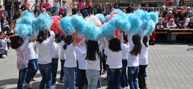 Muş'ta 23 Nisan Ulusal Egemenlik ve Çocuk Bayramı etkinlikleri