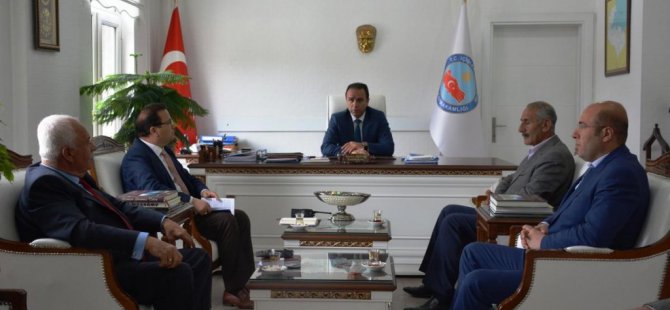 Tatvan'da seçim toplantısı