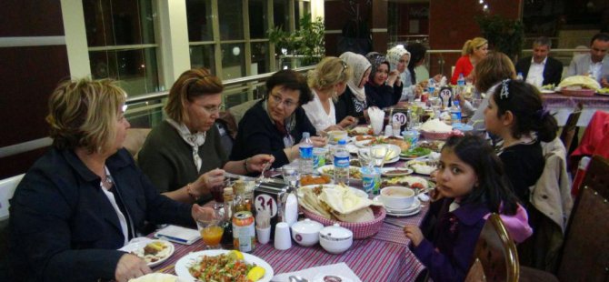 Federasyon başkanları Vali Öztürk'le buluştu