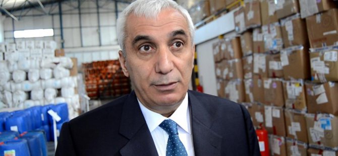 Demiralp, gazetecilere AFAD depolarını gezdirdi