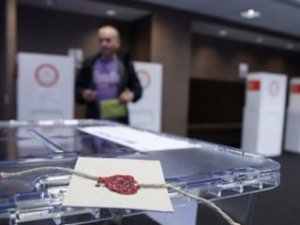 ABD'de Oy Verme İşlemi Başladı