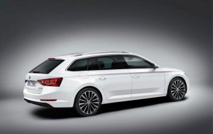 Skoda Superb Combi Duyuruldu