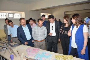 Çatak'ta sergi açılışı