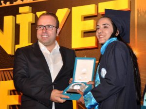 BEÜ'de 7. mezuniyet heyecanı