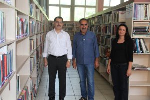 Gençlere kütüphane çağrısı