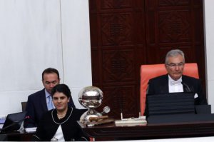 Bahçeli'den Dilek Öcalan Yorumu