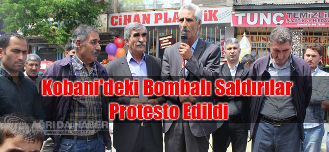 Kobani'deki Bombalı Saldırılar Protesto Edildi
