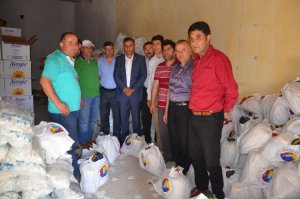Yüksekova'da 760 aile gıda yardımı yapıldı