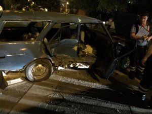 Erzurum'da iki otomobil çarpıştı: 7 yaralı