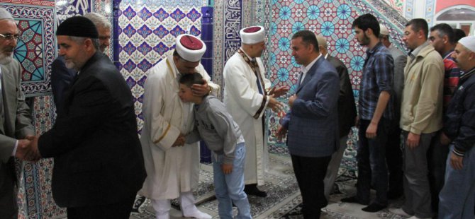 Ağrı'da Bayram Namazı