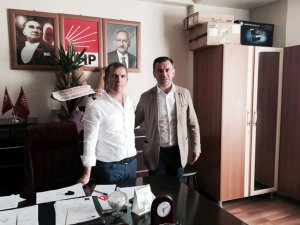 CHP İstanbul Milletvekili Yarkadaş, Kars İl Başkanlığını ziyaret etti