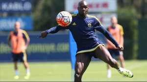 Moussa Sow'la uzatılacak