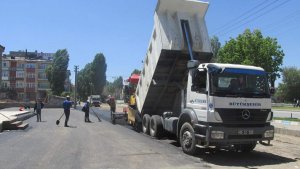 Erzurum Büyükşehir Belediyesinden asfalt çalışması