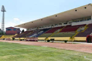 Büyükşehir Belediyesi İnönü Stadı'nın tadilatını yaptı