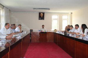 Arıkbaşlı, birim amirleriyle toplantı yaptı.