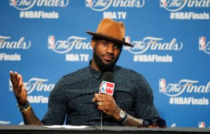 Bir tweeti 140 bin dolar değerinde