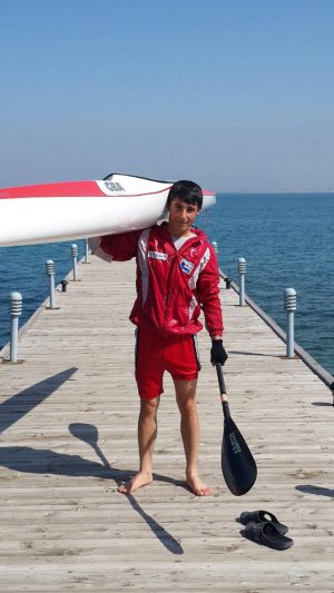 Vanlı kanocu milli takıma seçildi