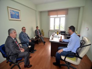 Vali Çınar, AA Bitlis Bürosu'nu ziyaret etti