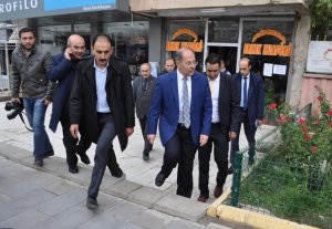 Erzurum AK Parti Milletvekili adayı ve eski Sağlık Bakanı Recep Akdağ
