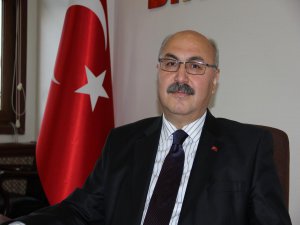 Bingöl'e düşen gök taşını 20'den fazla üniversite inceliyor