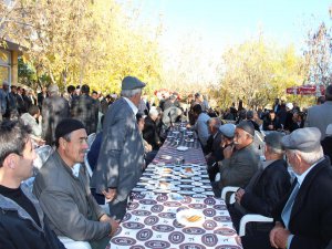 Güroymak'ta iki aile arasındaki küslük barışla bitti