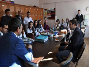 Muş'da 24 Kasım Öğretmenler Günü kutlanıldı